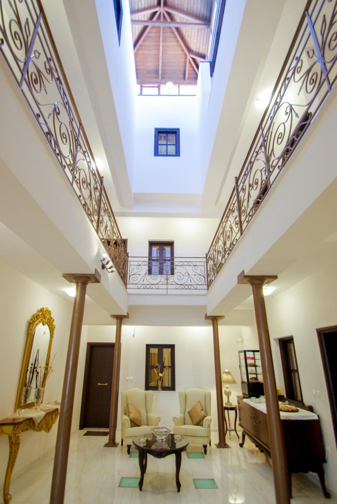 Megaron Apartment Ermoupoli Bagian luar foto