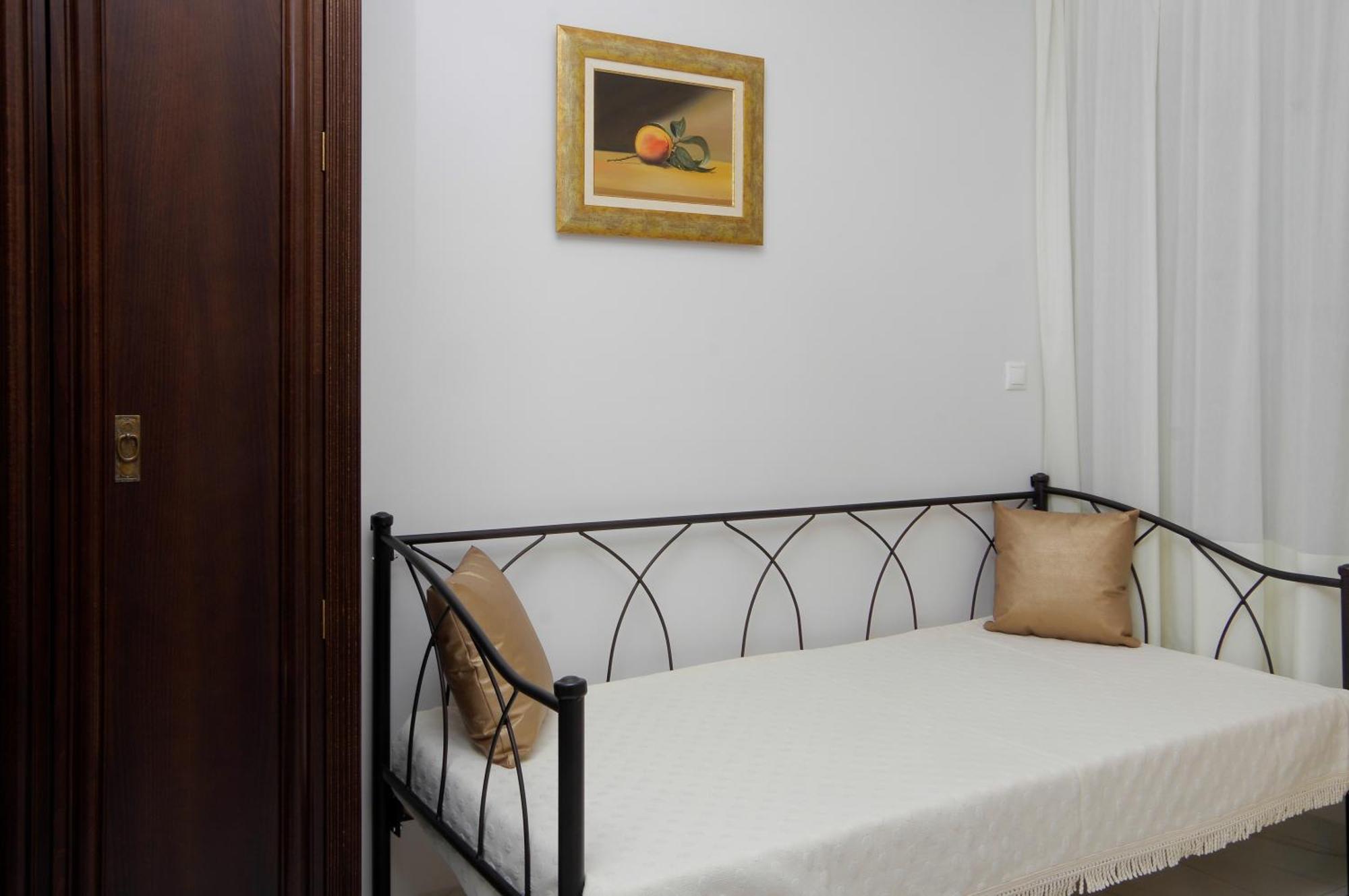Megaron Apartment Ermoupoli Bagian luar foto