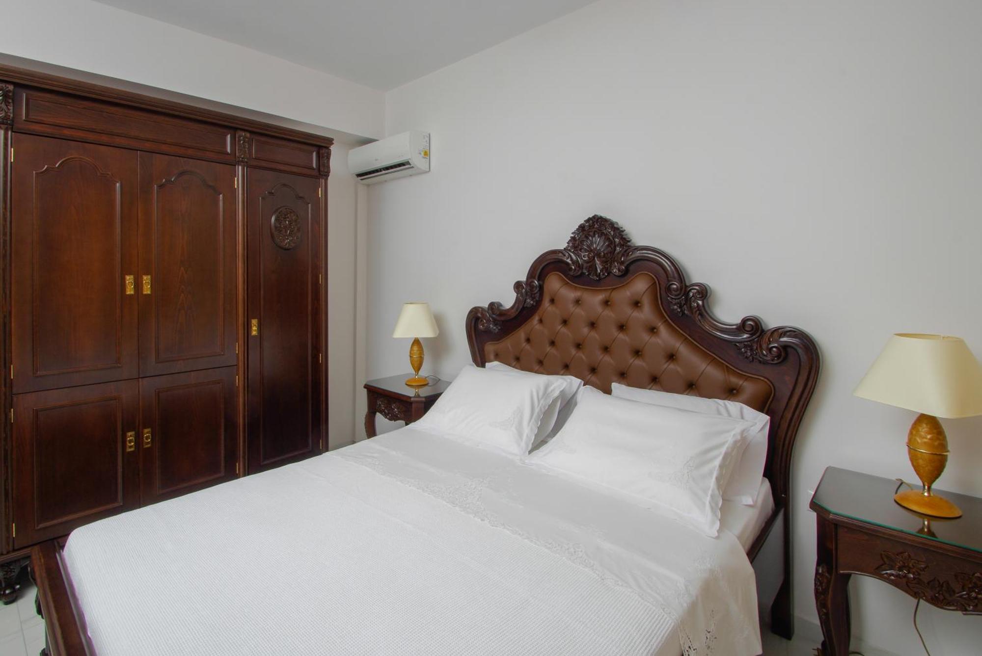 Megaron Apartment Ermoupoli Bagian luar foto